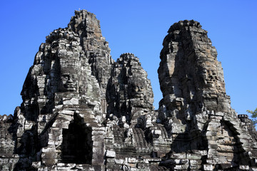 アンコールトムの中のバイヨン寺院 アンコールワットと比較 救急看護師１年目の教科書